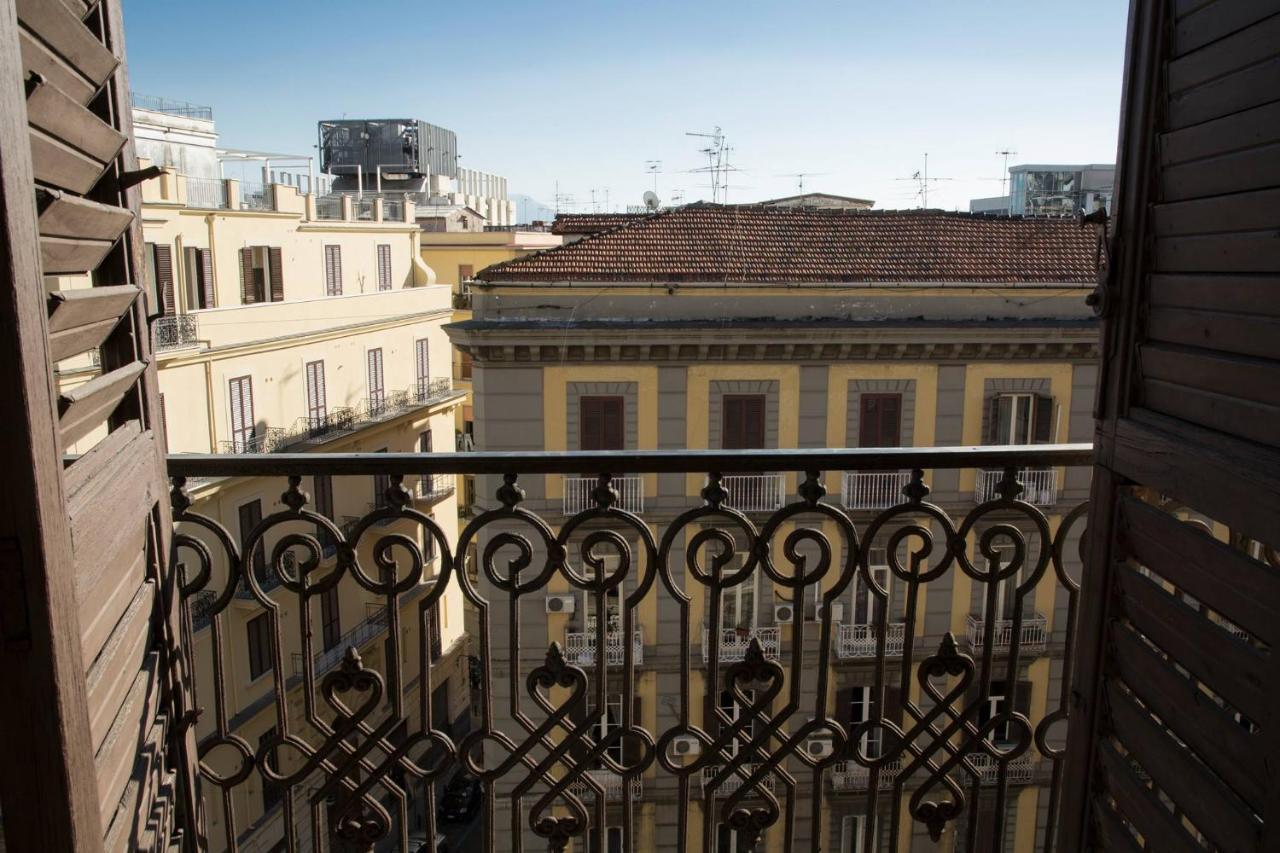 Апартаменти Bnb Al Centro E Meglio, Napoli Екстер'єр фото