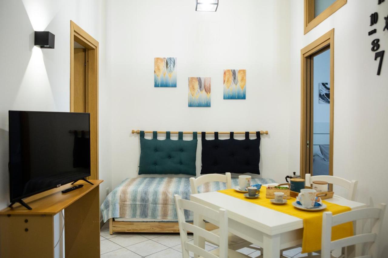Апартаменти Bnb Al Centro E Meglio, Napoli Екстер'єр фото