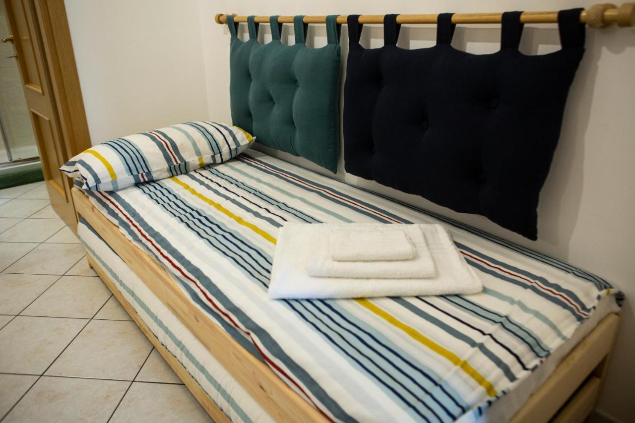 Апартаменти Bnb Al Centro E Meglio, Napoli Екстер'єр фото