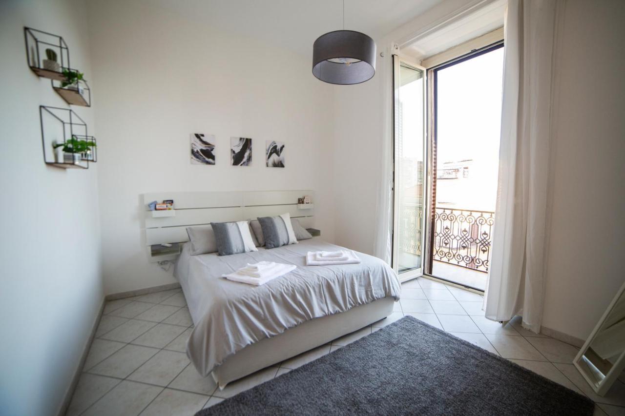 Апартаменти Bnb Al Centro E Meglio, Napoli Екстер'єр фото